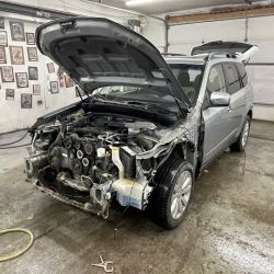 Tim’s auto body and mechanical ico