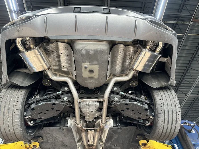 Valpo Muffler and Auto Service LTD 1