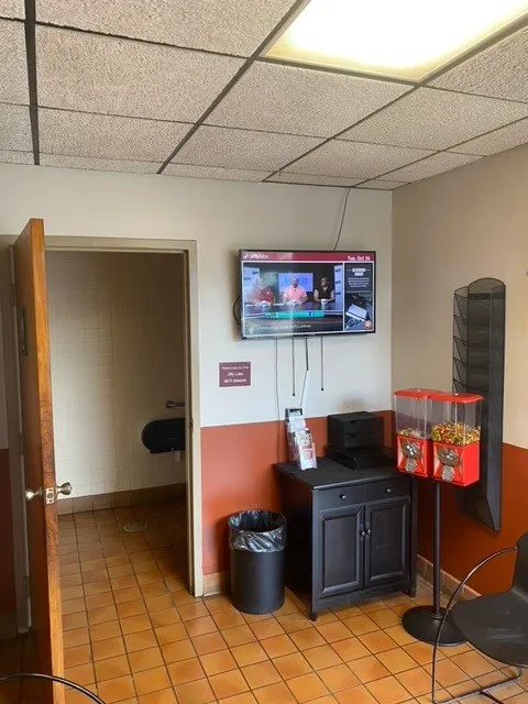 Jiffy Lube 2