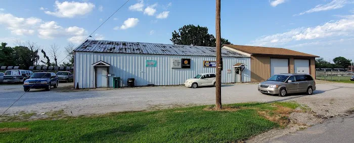 Paul's Auto & Towing 2
