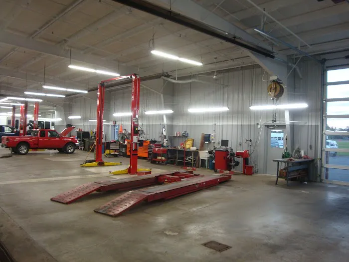 Fieldhouse Ford Sales, Inc. Service 6
