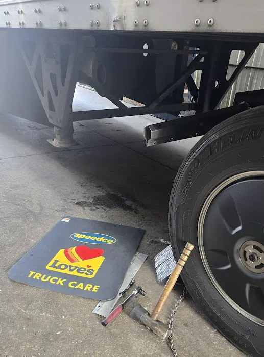 Love's Truck Care 0