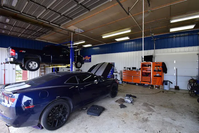 Hunts Family Automotive 7