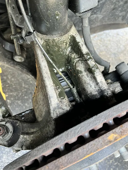Paul's Auto Repair & Towing LLC 1