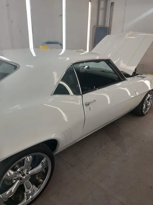 Hudson's Garage & Body Shop 5