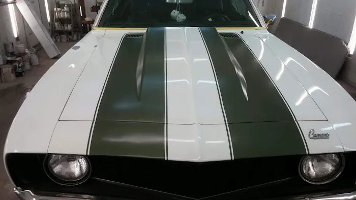 Hudson's Garage & Body Shop 4