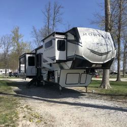 Quick-N-Out RV Services ico