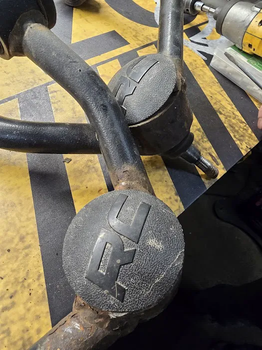 Fenwick's Auto Repair 0