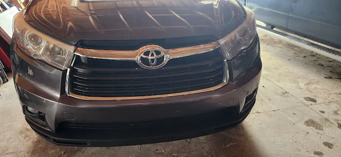 K and D Body Shop 3