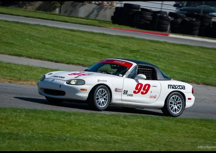 Huffmaster Racing 0