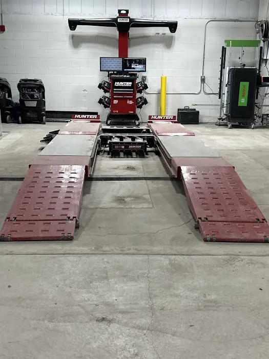 LaFontaine Collision Center & Body Shop of Lansing 5