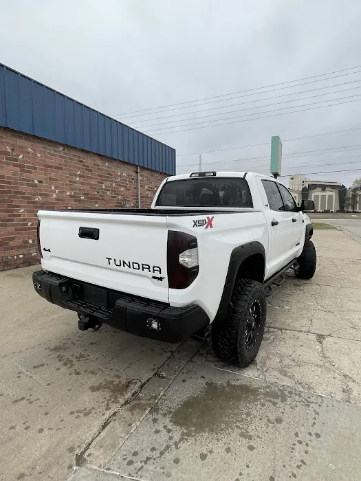 Autobody USA Marshall 3