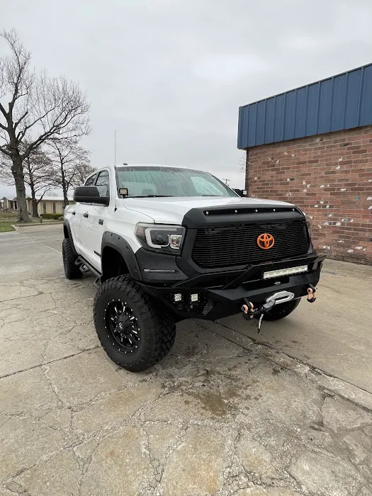 Autobody USA Marshall 1