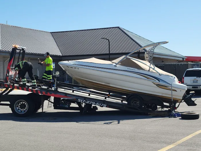VIP Auto Body & Towing 3