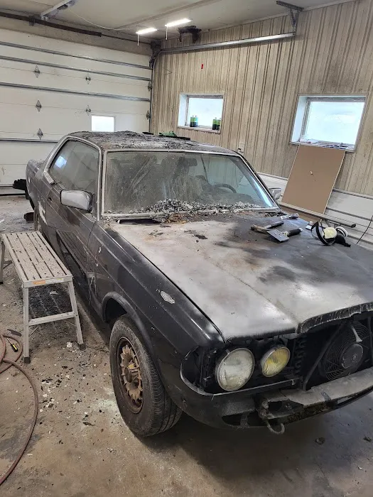 Rusty's Paint and Autobody LLC 5