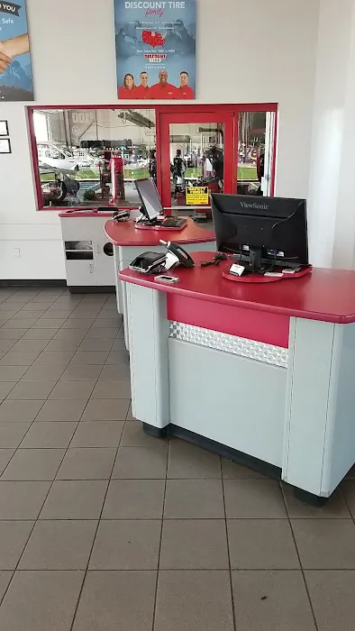 Discount Tire 2
