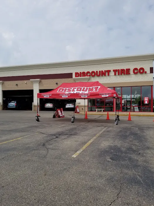 Discount Tire 0