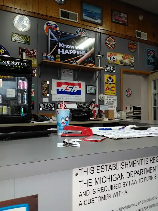 Columbia Auto & Tire‎ 8