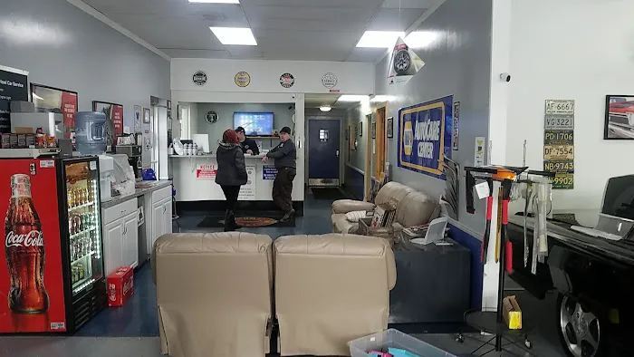 Columbia Auto & Tire‎ 3