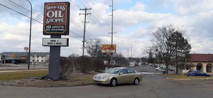 Uncle Ed's Oil Shoppe 3