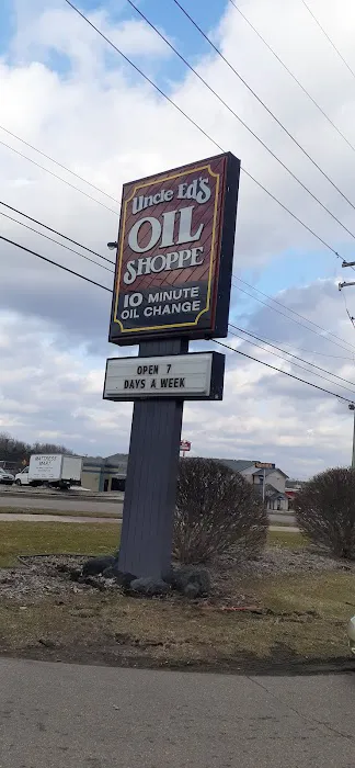 Uncle Ed's Oil Shoppe 4