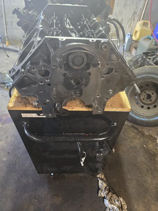 B&T Auto Farm & Fleet Repair 9