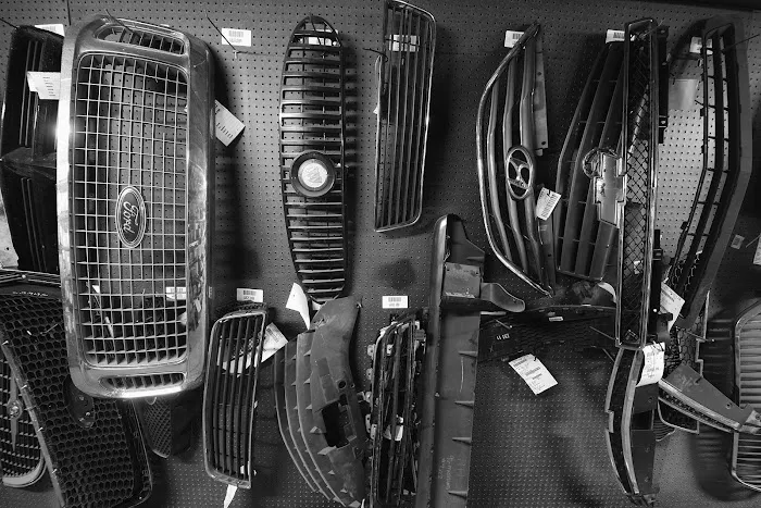 Doug's Auto Recyclers 4