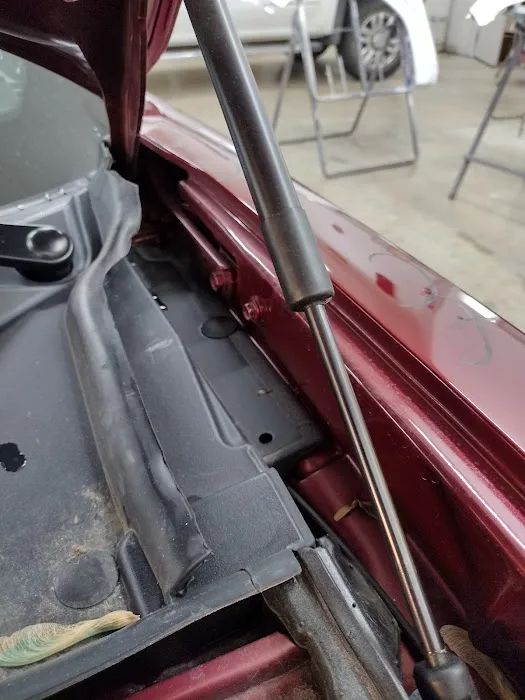 Ronnie's Auto Specialists 2