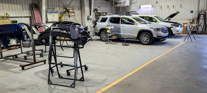 Labadie Auto Collision Center 4