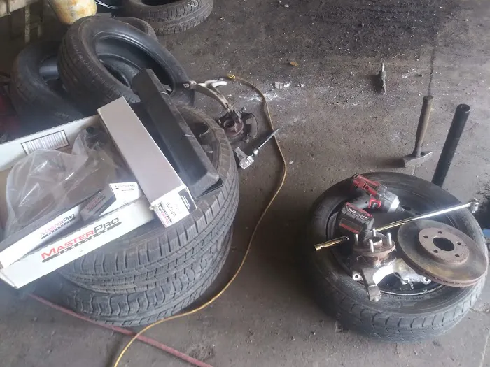 Bancroft Auto & Tire 1