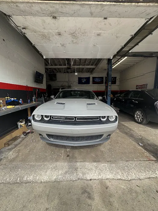 In-N-Out Tires and Auto 2