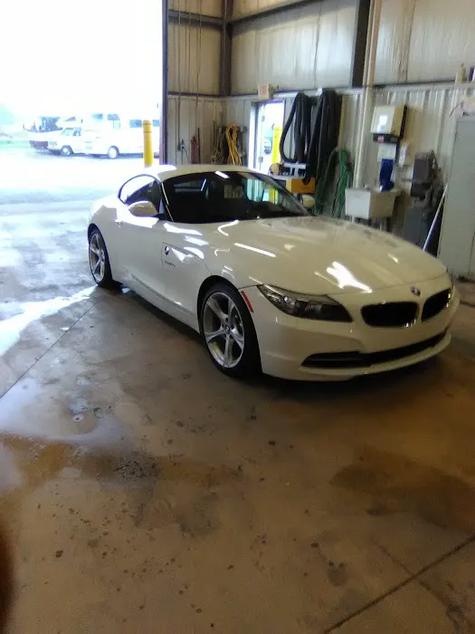 Binkley bodyworks and paint 1