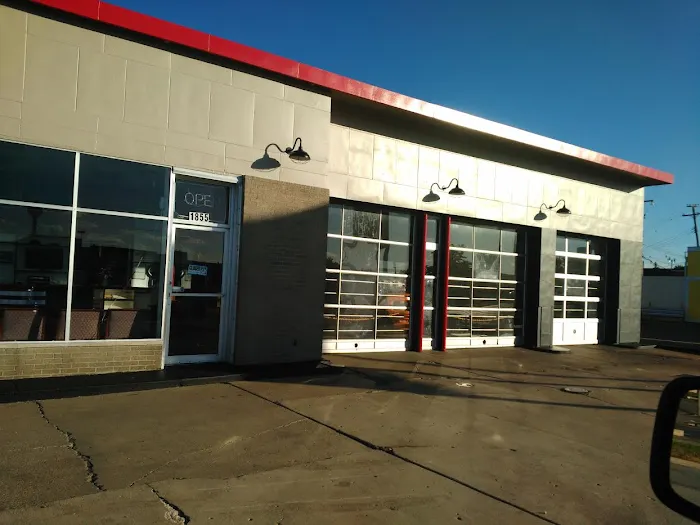 Clint's Auto Repair Downriver 9