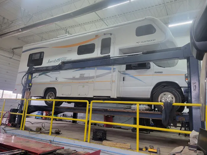 Motorcity Truck and Fleet Repair 0