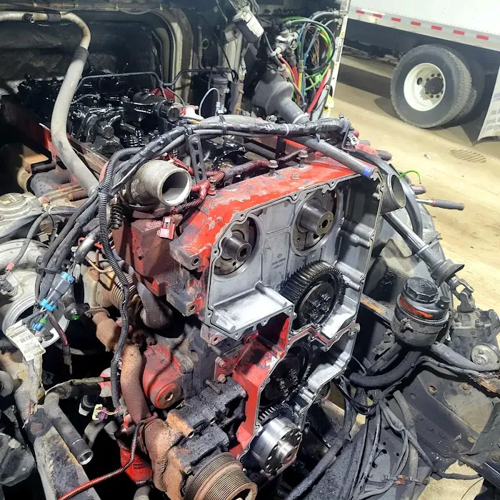 Motorcity Truck and Fleet Repair 6
