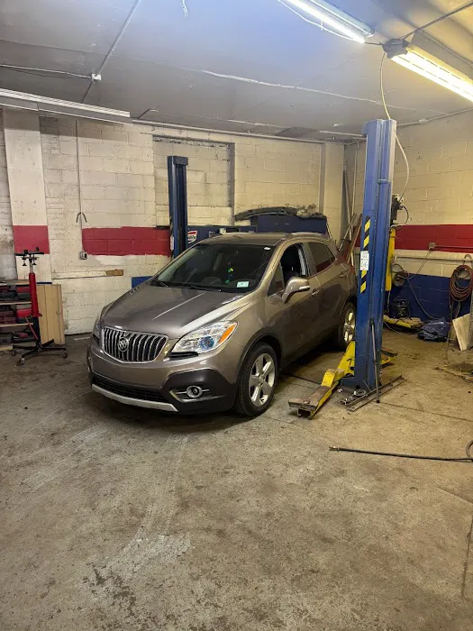 Cousins Car Care 6