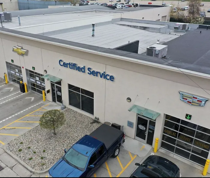 Les Stanford Service and Parts 4