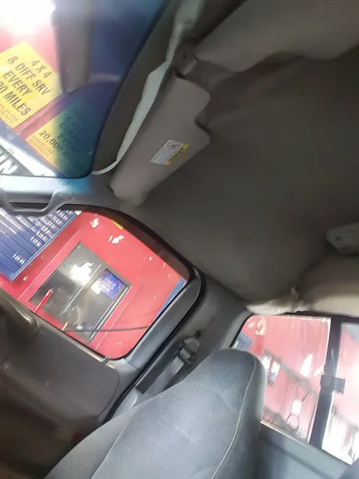 9 Min Oil Change 0