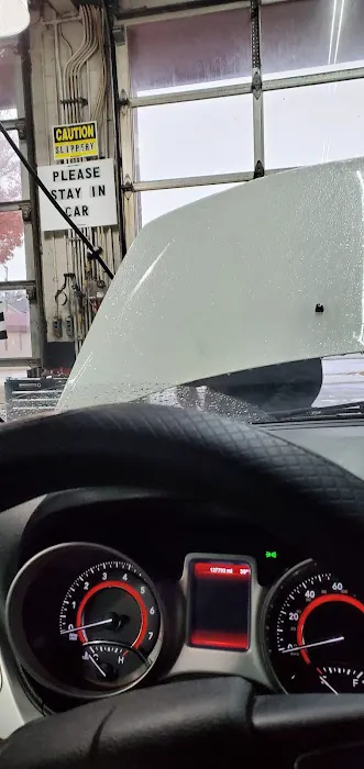 Friendly Quick Lube Oil Change 5