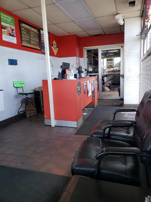 Monro Auto Service and Tire Centers 4