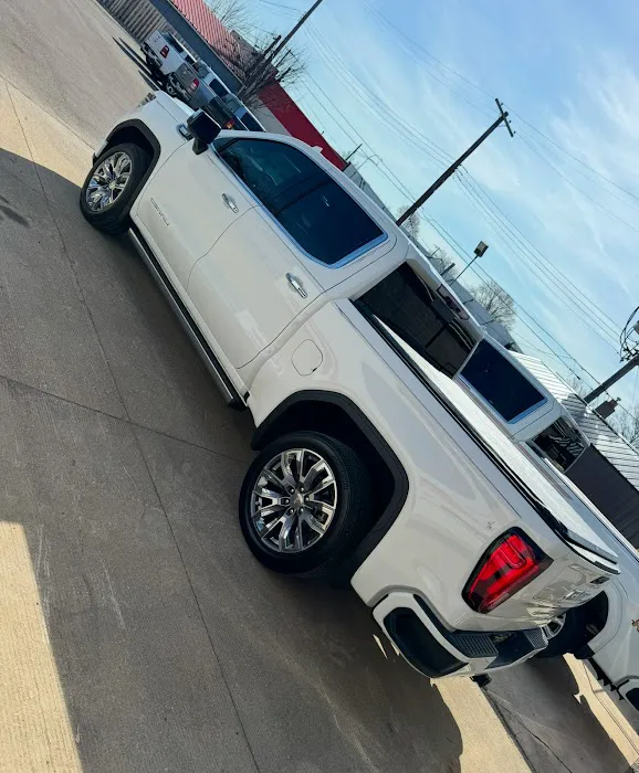Ameristar Auto Outfitters 8