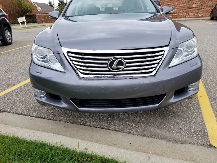 CARSTAR Hamlin Collision Center 8