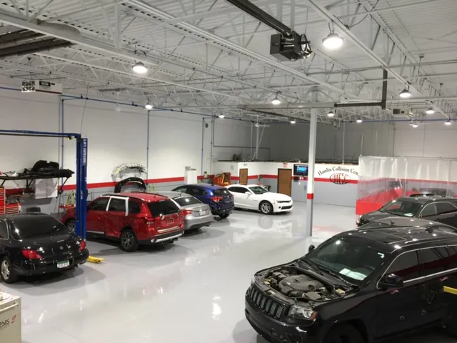 CARSTAR Hamlin Collision Center 3