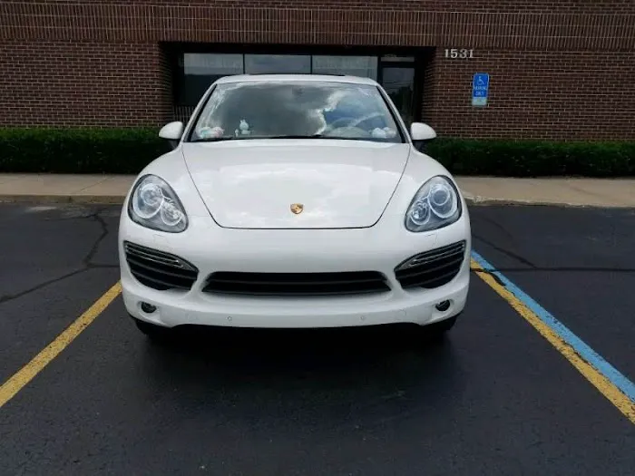 CARSTAR Hamlin Collision Center 1