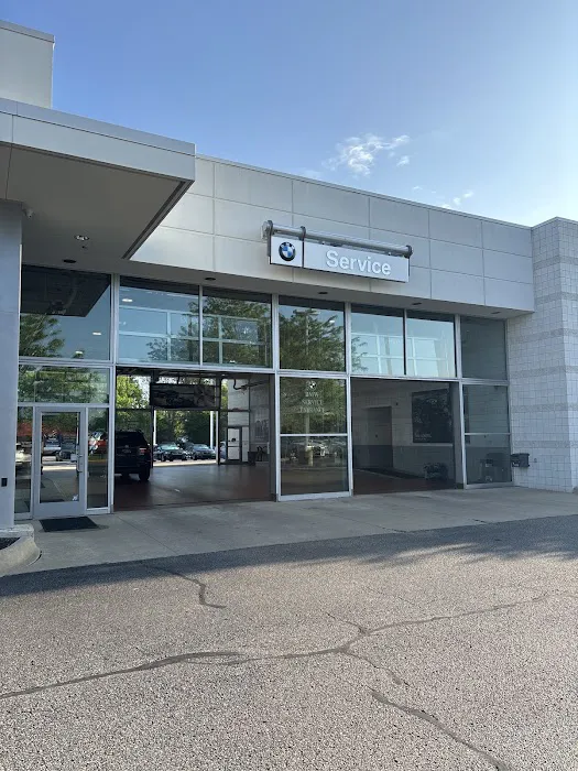 BMW of Rochester Hills Service Department 2