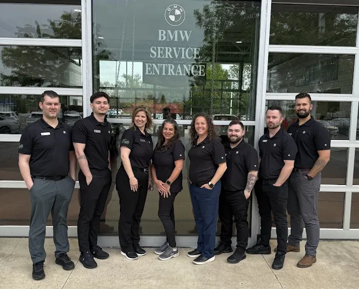 BMW of Rochester Hills Service Department 4