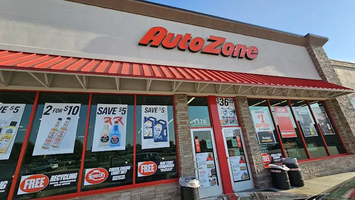 AutoZone Auto Parts 1