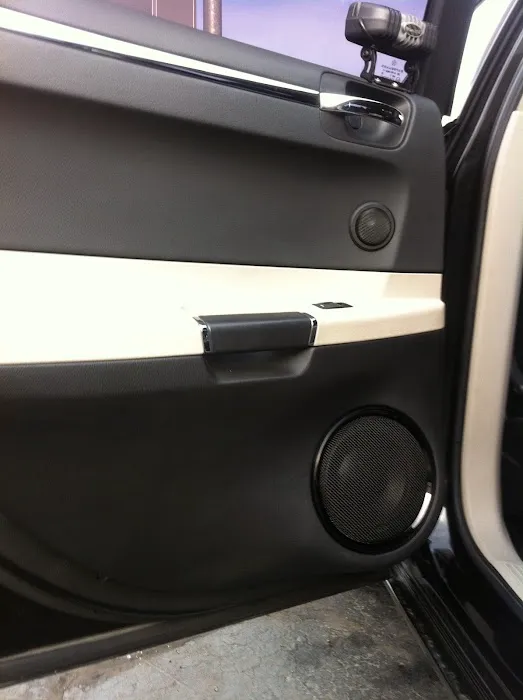 Car Tunes Stereo Center 1