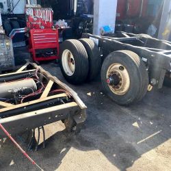 Unlimited Truck Repair LLC ico