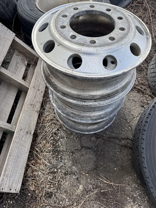 Unlimited Truck Repair LLC 5